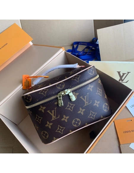 Louis Vuitton Bags M44495 20X13.5X12cm