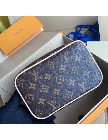 Louis Vuitton Bags M44495 20X13.5X12cm