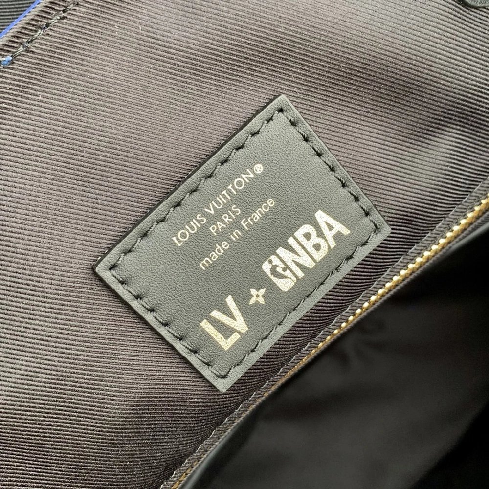 Louis Vuitton Bags M21104 38X44X21cm