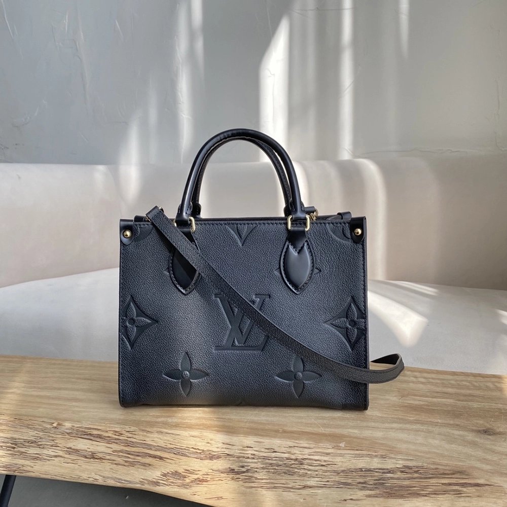 Louis Vuitton Bags 45560M 25X19X11.5cm