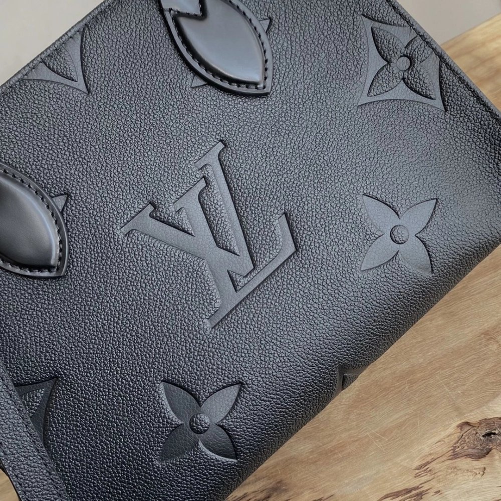 Louis Vuitton Bags 45560M 25X19X11.5cm