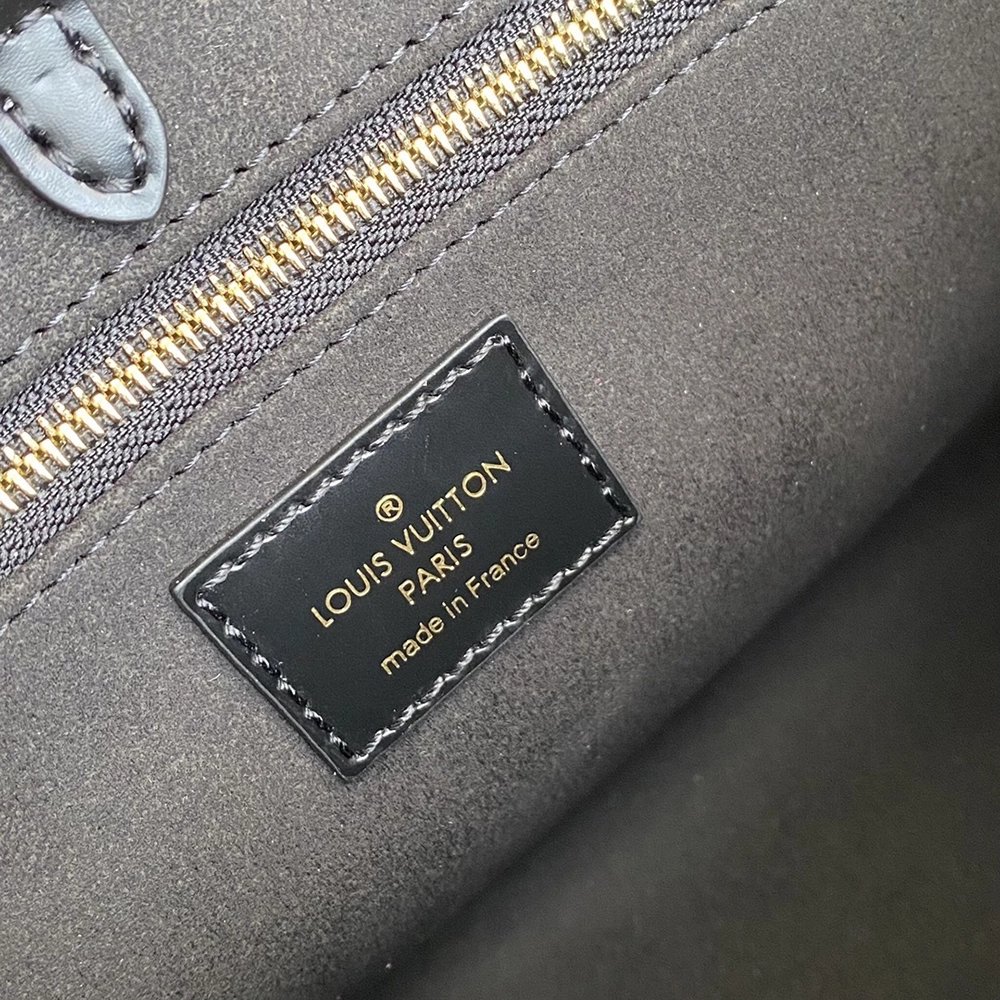 Louis Vuitton Bags 45560M 25X19X11.5cm