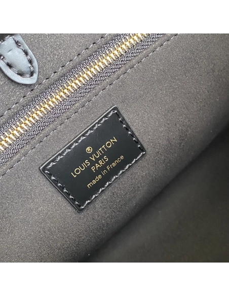 Louis Vuitton Bags 45560M 25X19X11.5cm