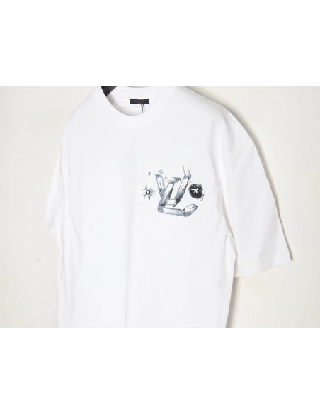 Louis Vuitton handpainted graffiti lettering print short sleeves,cheap Louis Vuitton