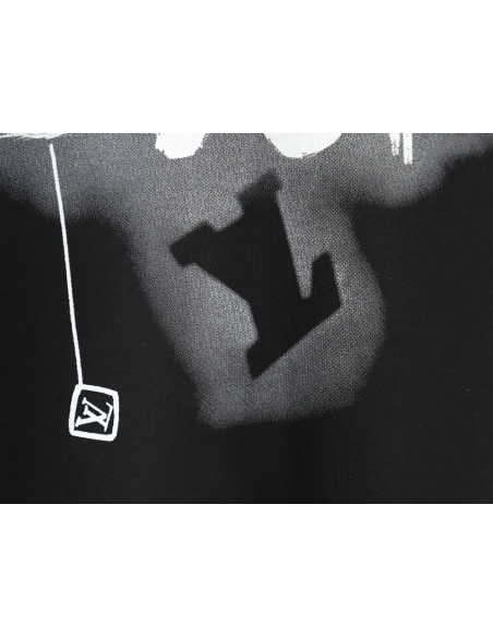 Louis Vuitton collar graffiti letters printed large logo shortsleeved Tshirt,cheap Louis Vuitton