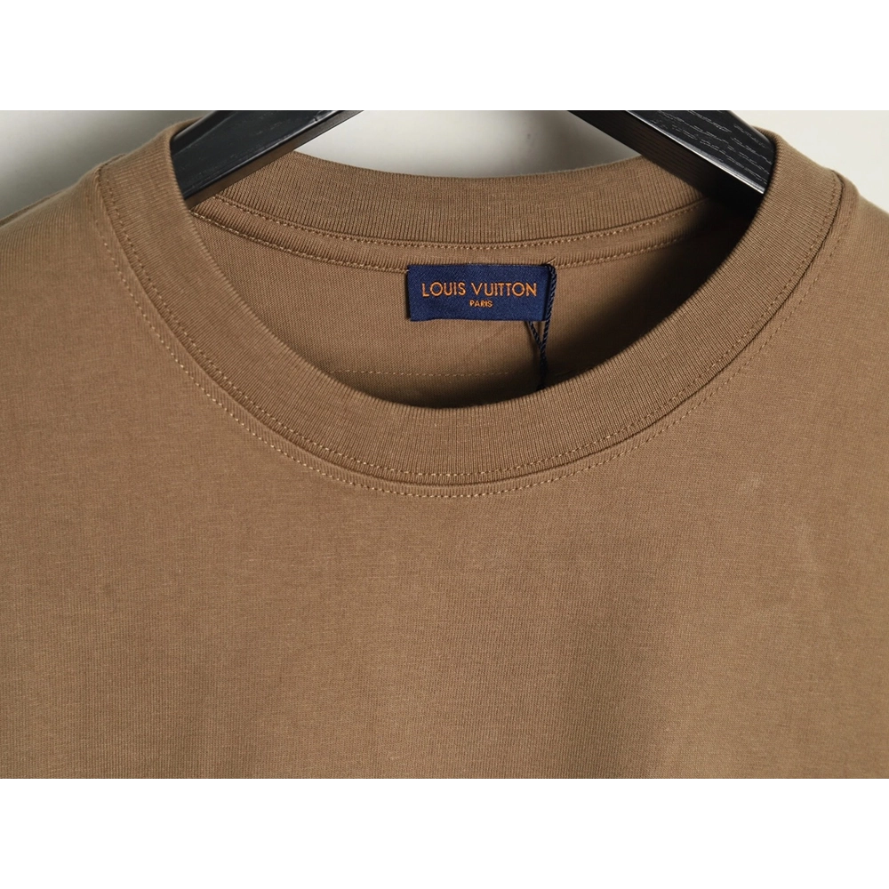 Louis Vuitton embroidered logo badge shortsleeved Tshirt,cheap Louis Vuitton