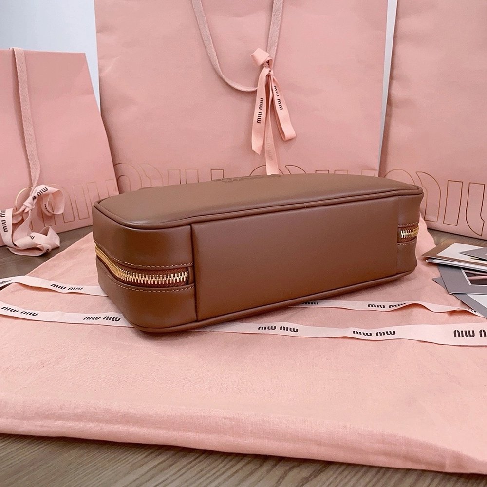 Miu Miu Beau leather tophandle bags 5BB172 17X30X8.5cm,cheap Miu Miu Bags