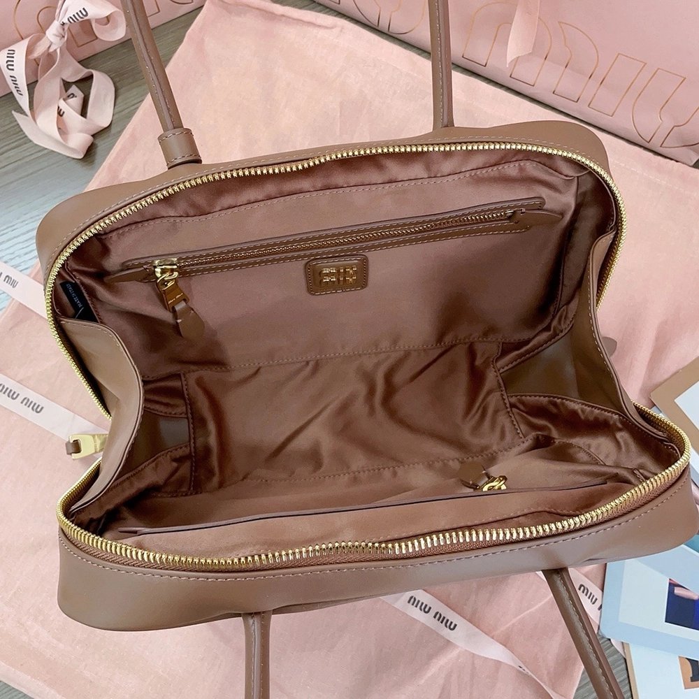 Miu Miu Beau leather tophandle bags 5BB172 17X30X8.5cm,cheap Miu Miu Bags