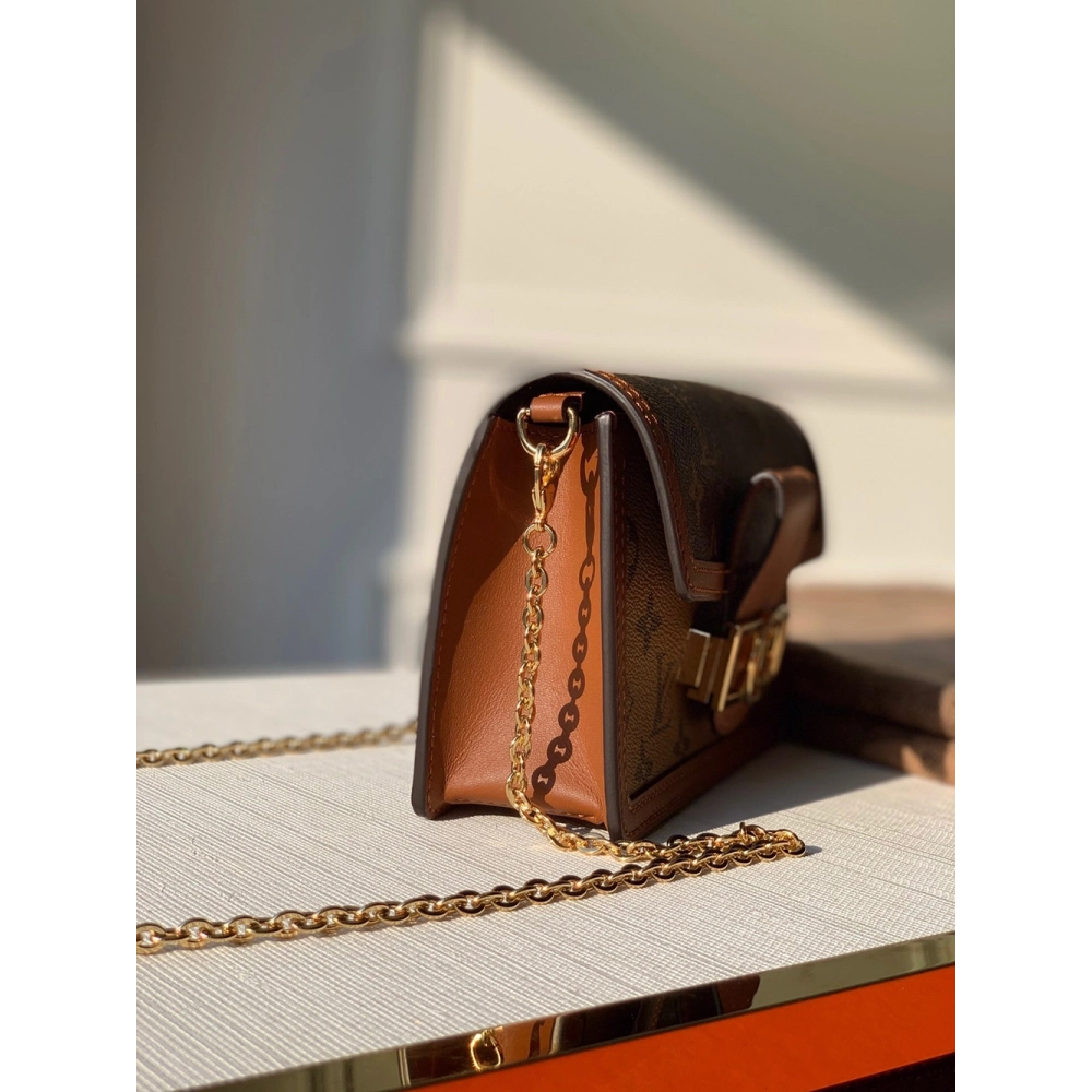 Louis Vuitton Bags M68746 19X12X5cm