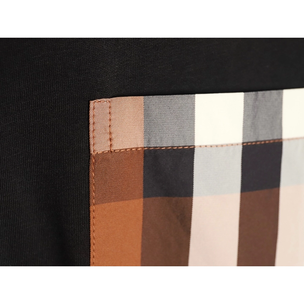 Burberry Classic Check Pocket Short Sleeve T-Shirt TSK1,Burberry