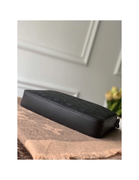 Louis Vuitton Bags M69827 27X4.5X18.5cm