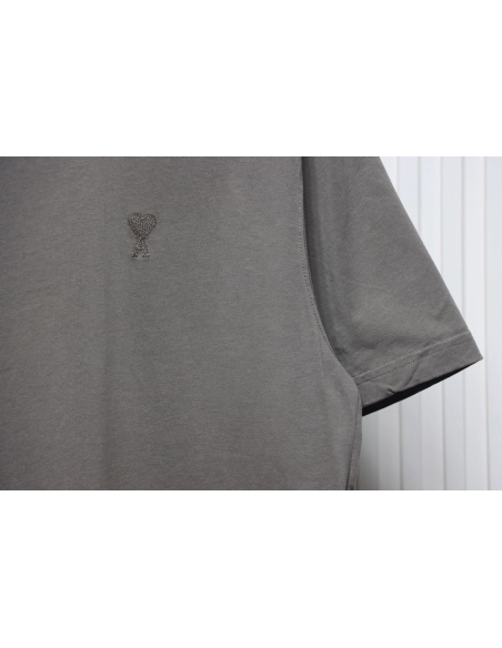 Ami Paris embroidered heart short-sleeved T-shirt,Ami