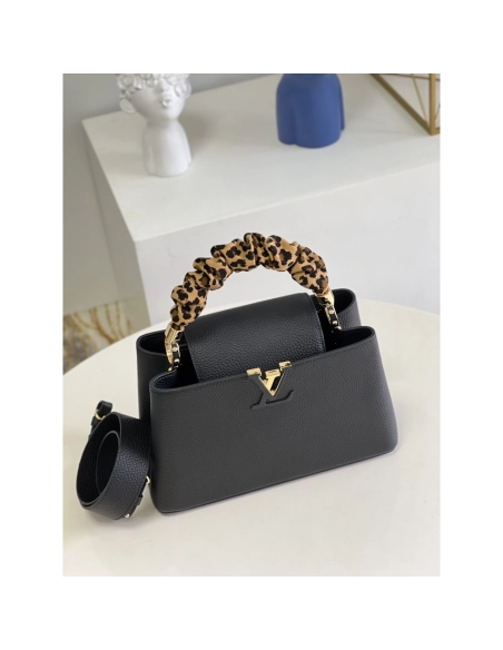 Louis Vuitton Bags M58732 31.5X20X11cm