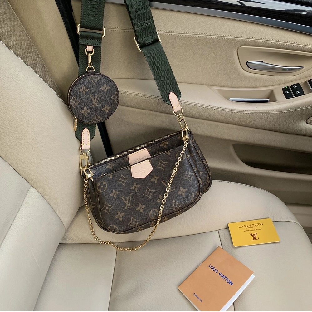Louis Vuitton Bags M44813 24X16X6cm