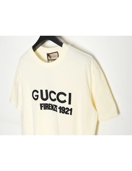 Gucci classic 1921 letter embroidered logo pattern short sleeve,Gucci