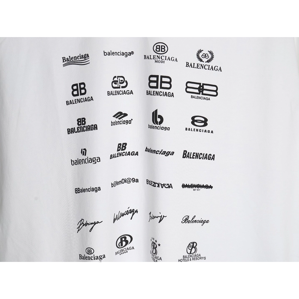 Balenciaga multilingual print short-sleeved T-shirt,Balenciaga