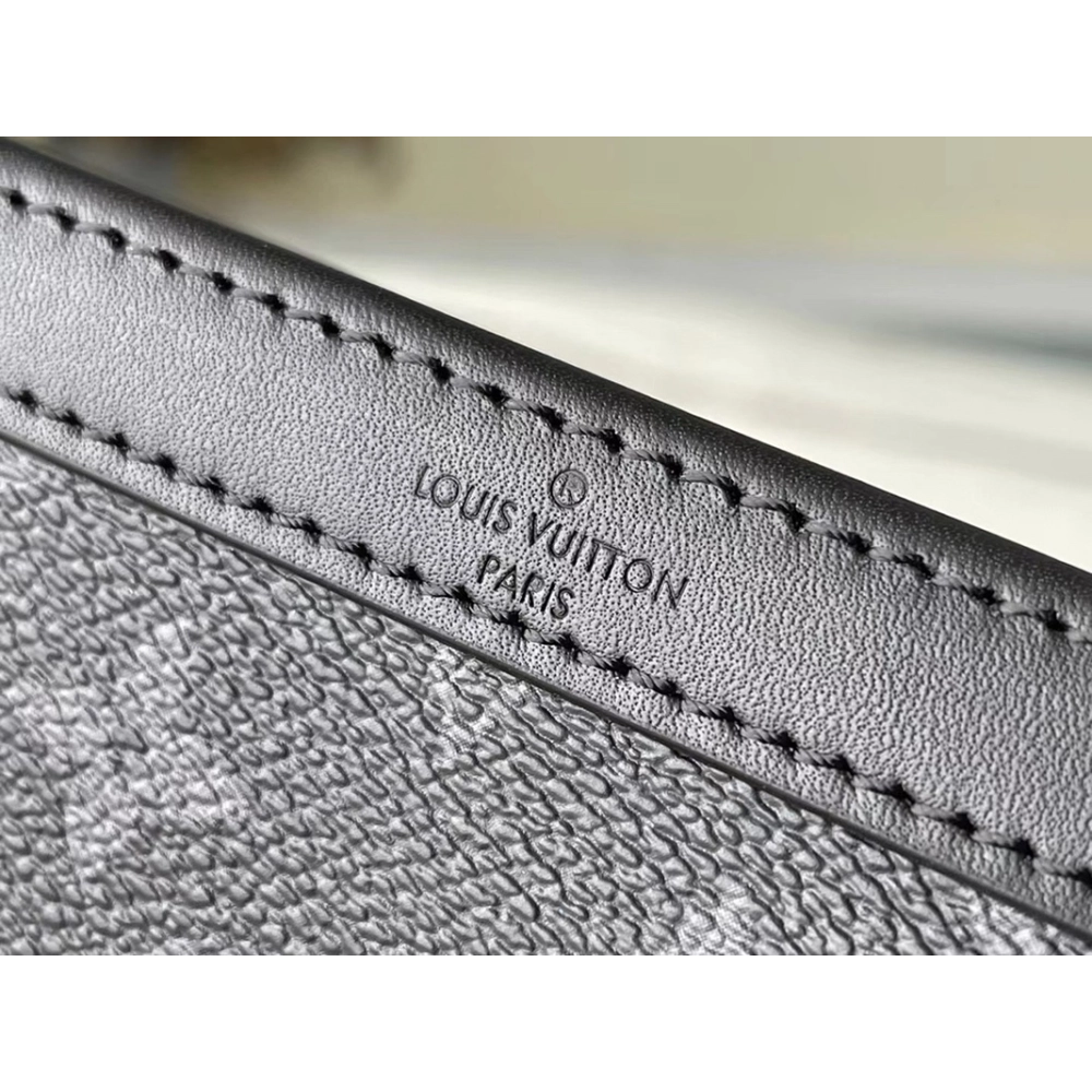 Louis Vuitton Bags M81018 22X14.5X4.5cm