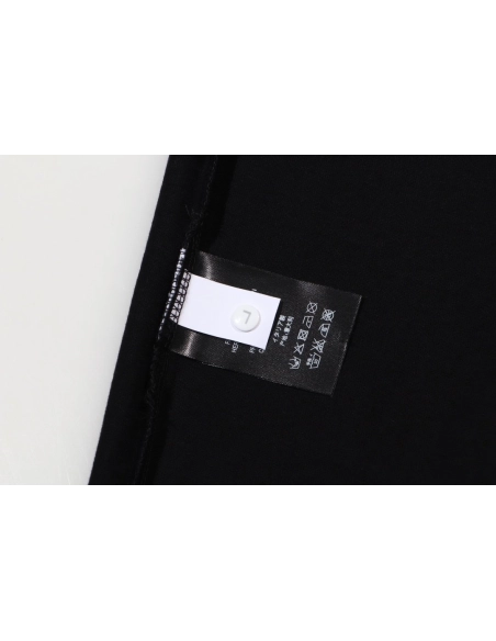 Amiri Angel Letter Design Cracked Seam Short Sleeve,Amiri T Shirt,Tshirt,APPAREL