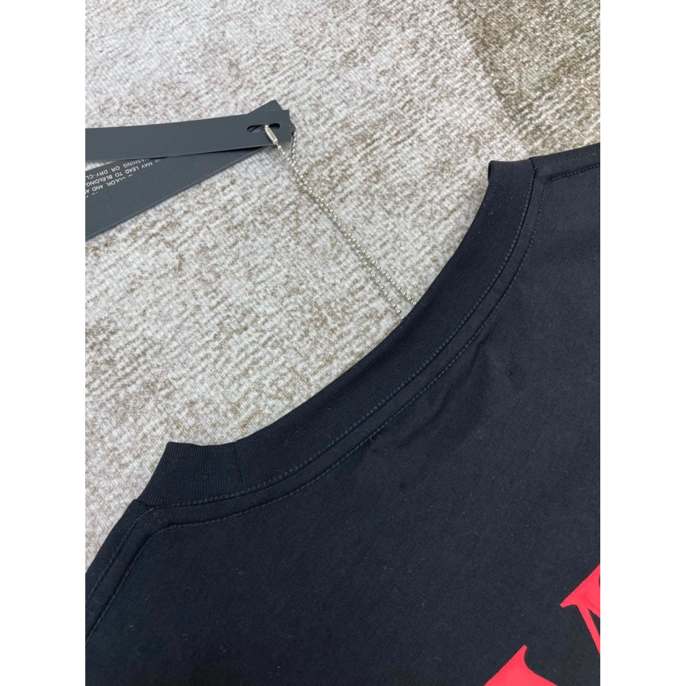 Amiri New Red Letter Printed Short Sleeve T-shirt,Amiri T Shirt,Tshirt,APPAREL