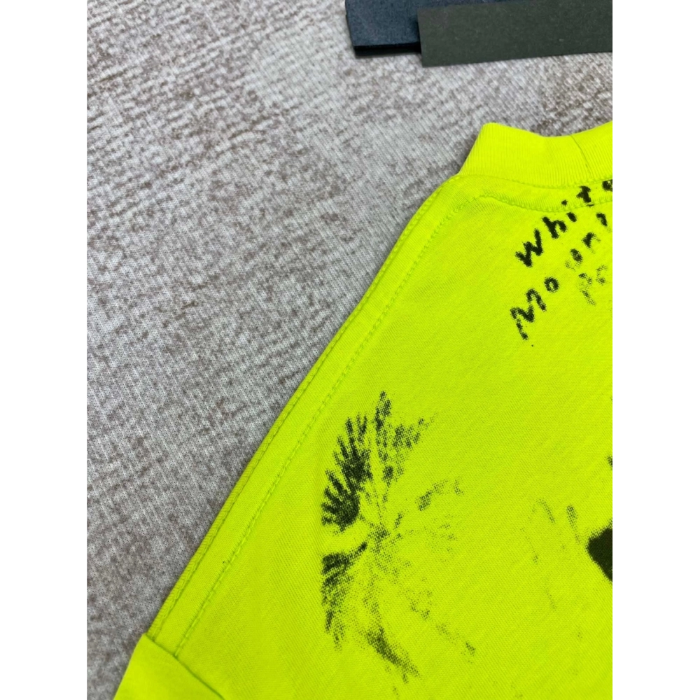 Amiri graffiti fluorescent green print short-sleeved rear printt T-shirt,Amiri T Shirt,Tshirt,APPAREL