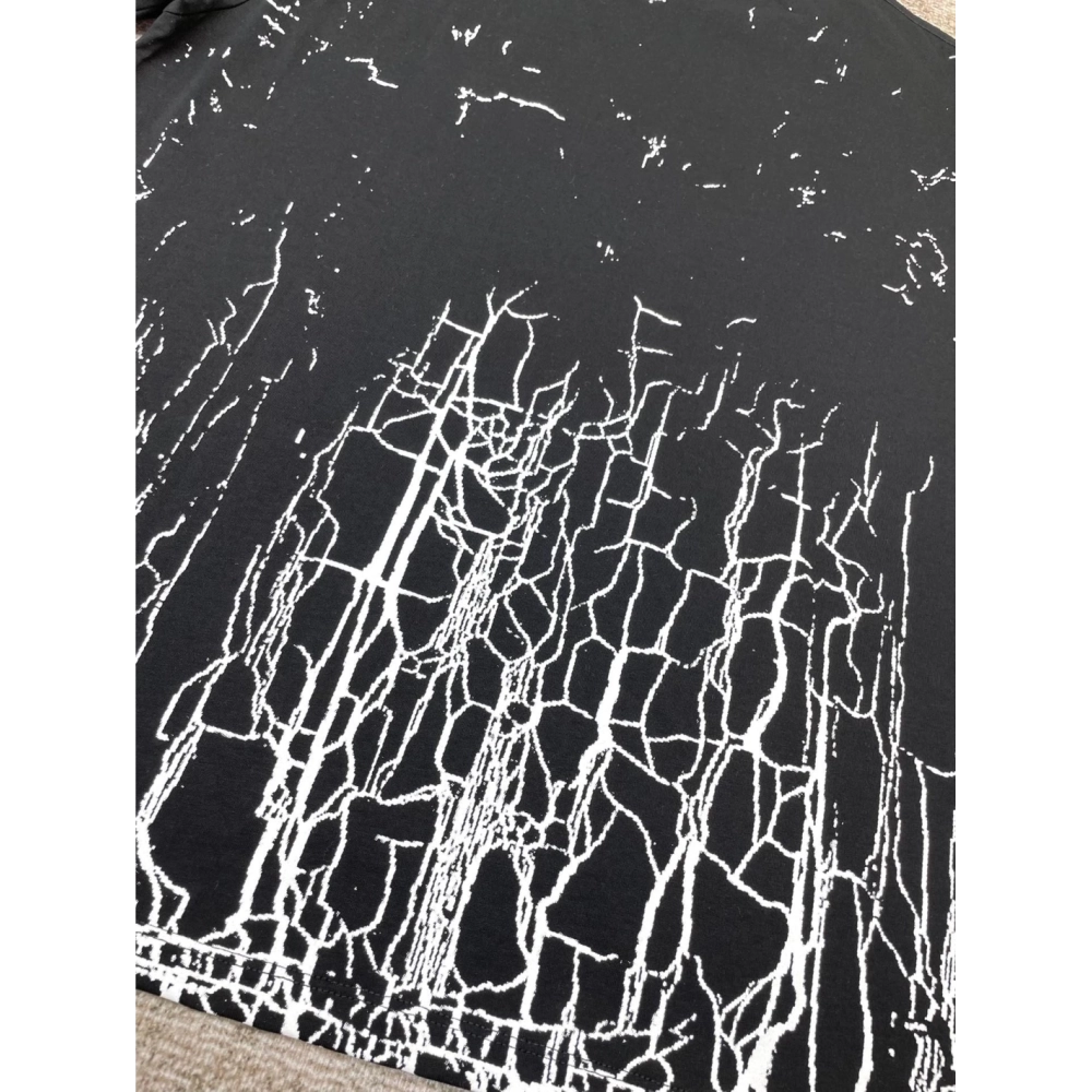 Amiri New print silk crack letter short-sleeved wide logo silk crack feeling printT-shirt,Amiri T Shirt,Tshirt,APPAREL