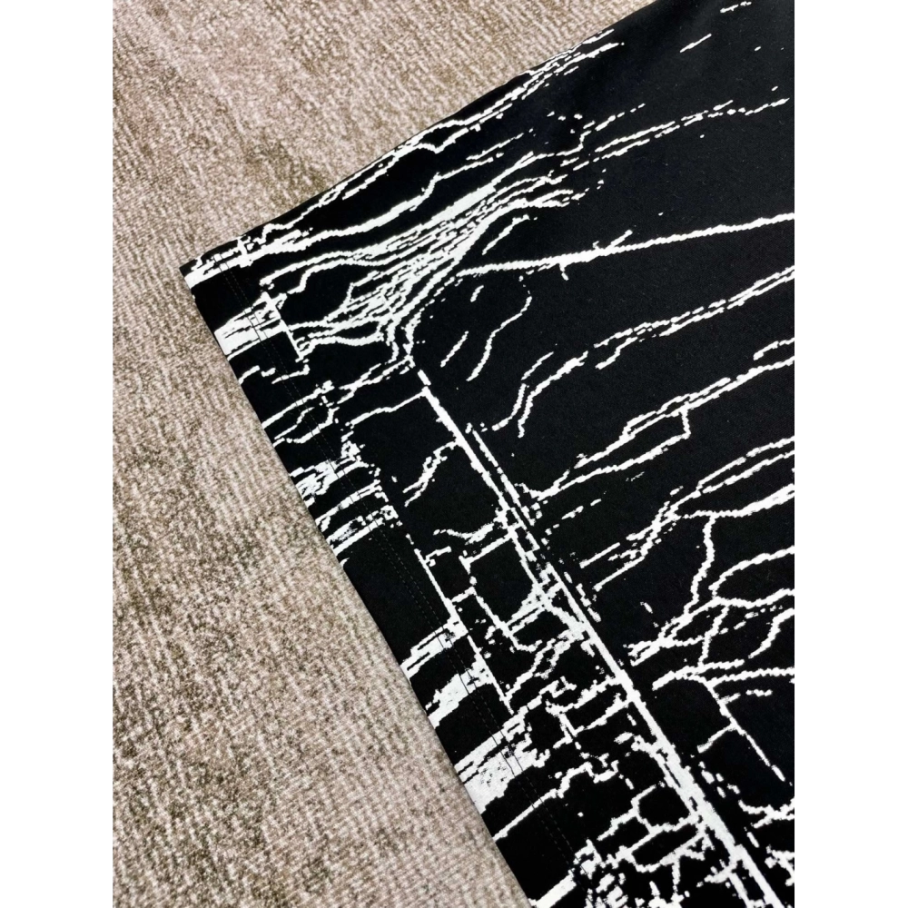 Amiri New print silk crack letter short-sleeved wide logo silk crack feeling printT-shirt,Amiri T Shirt,Tshirt,APPAREL