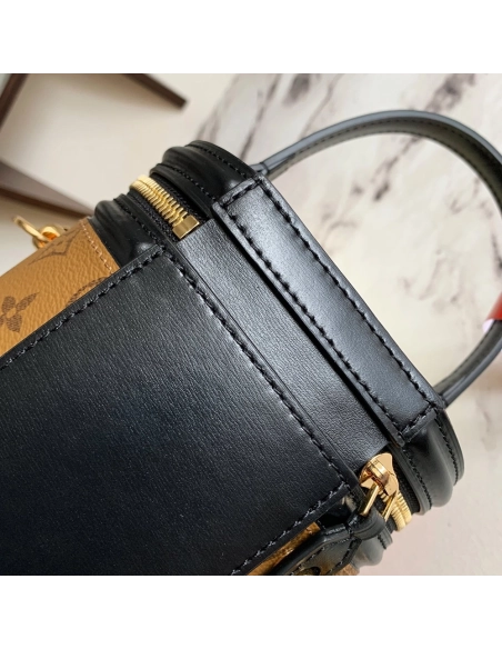 Louis Vuitton Bags M43986 15x17x15cm