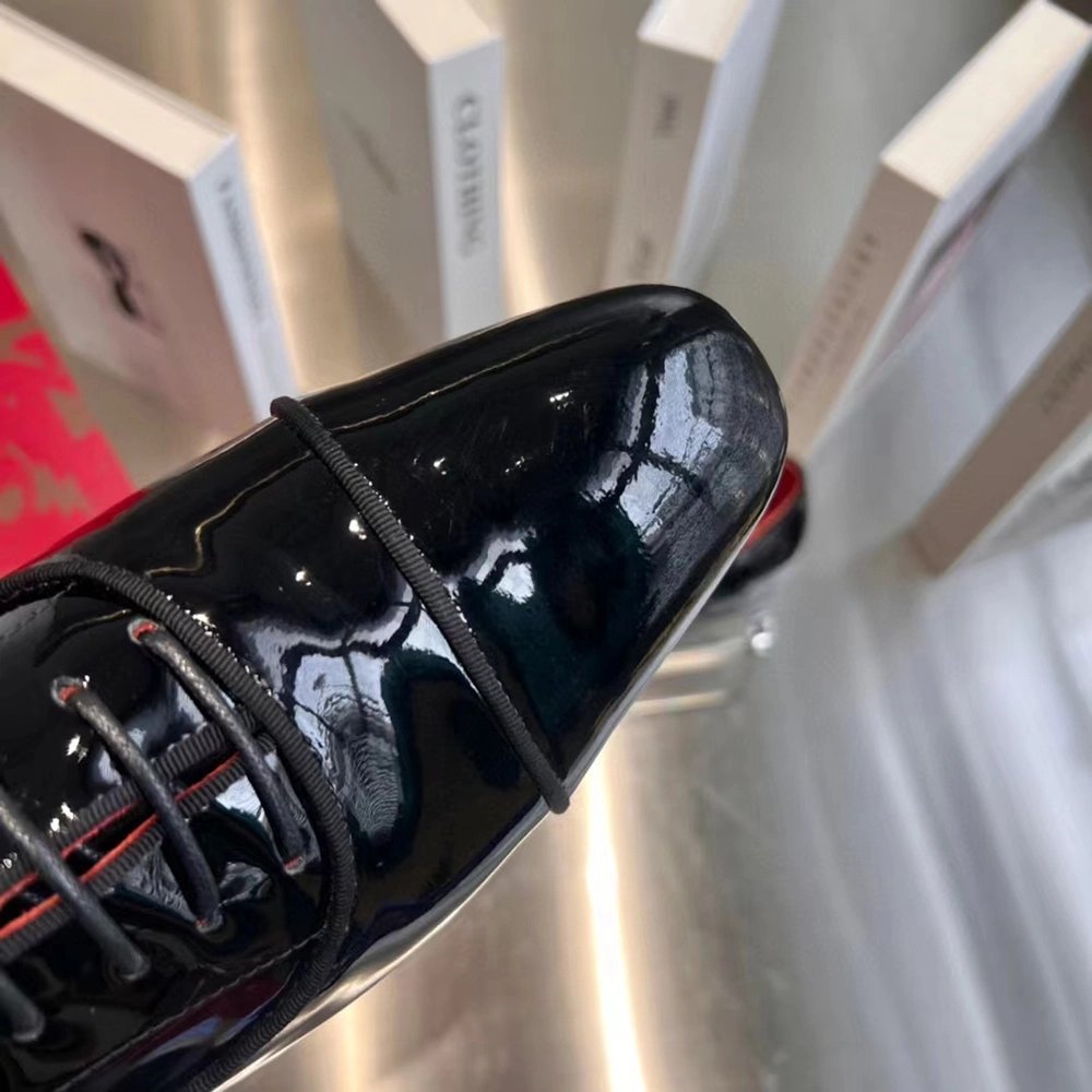 Christian Louboutin Greggy Chick Lace-up shoes,Christian Louboutin Sneakers