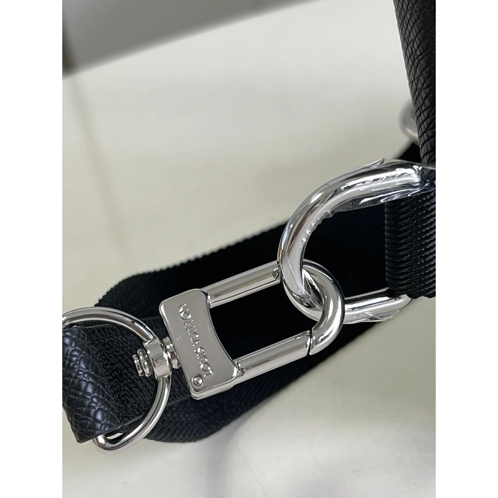 Louis Vuitton bags M30443 20x31x10cm