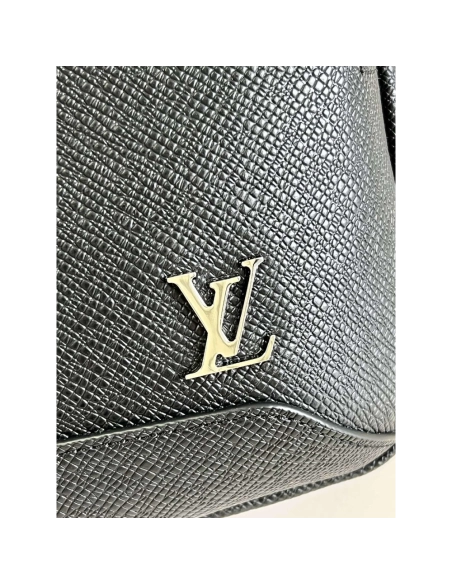 Louis Vuitton bags M30443 20x31x10cm
