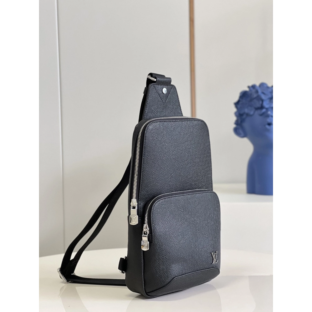 Louis Vuitton bags M30443 20x31x10cm
