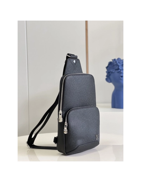 Louis Vuitton bags M30443 20x31x10cm