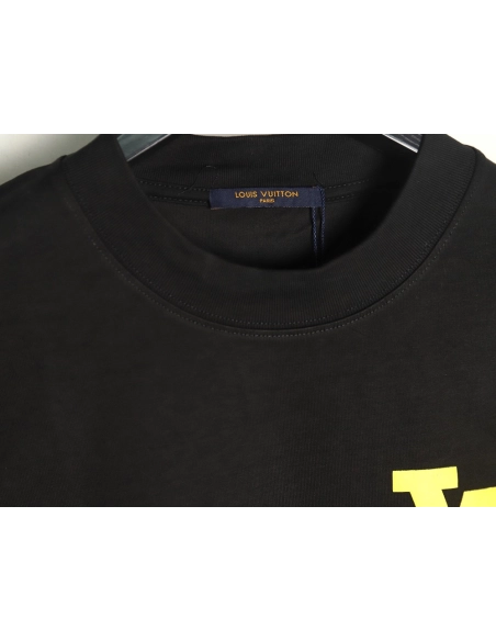 Louis Vuitton Chest Lettering Print Short Sleeve Tshirt,Louis Vuitton T Shirt,Tshirt,APPAREL