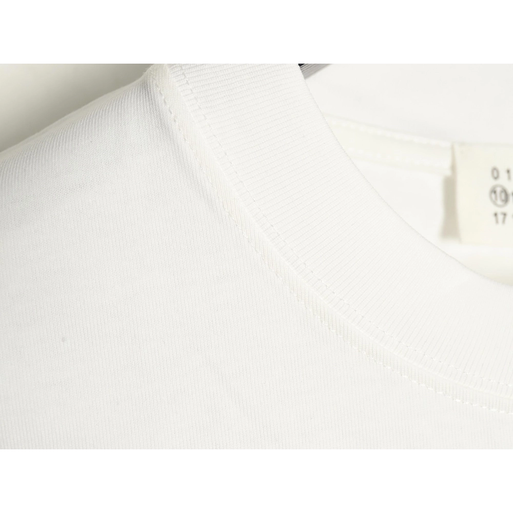 Maison Margiela musical note letter print shortsleeved Tshirt,Maison Margiela T Shirt,Tshirt,APPAREL