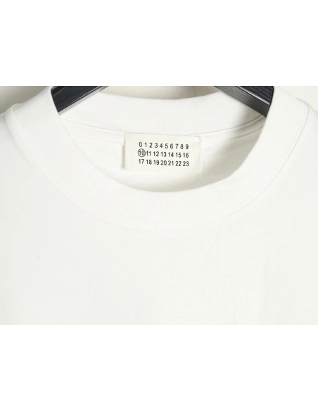 Maison Margiela musical note letter print shortsleeved Tshirt,Maison Margiela T Shirt,Tshirt,APPAREL