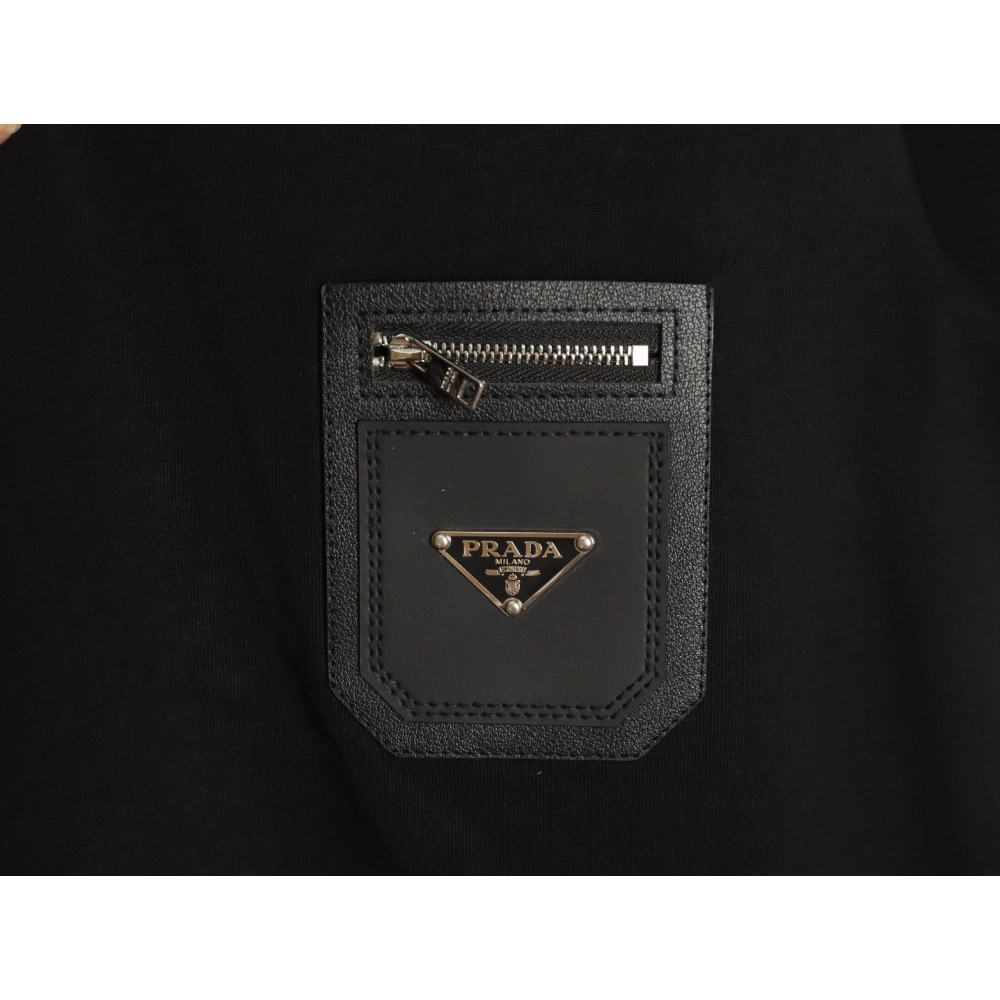 Prada triangle logo leather tag pocket short sleeves TSK1,Prada