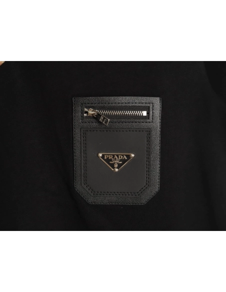 Prada triangle logo leather tag pocket short sleeves TSK1,Prada