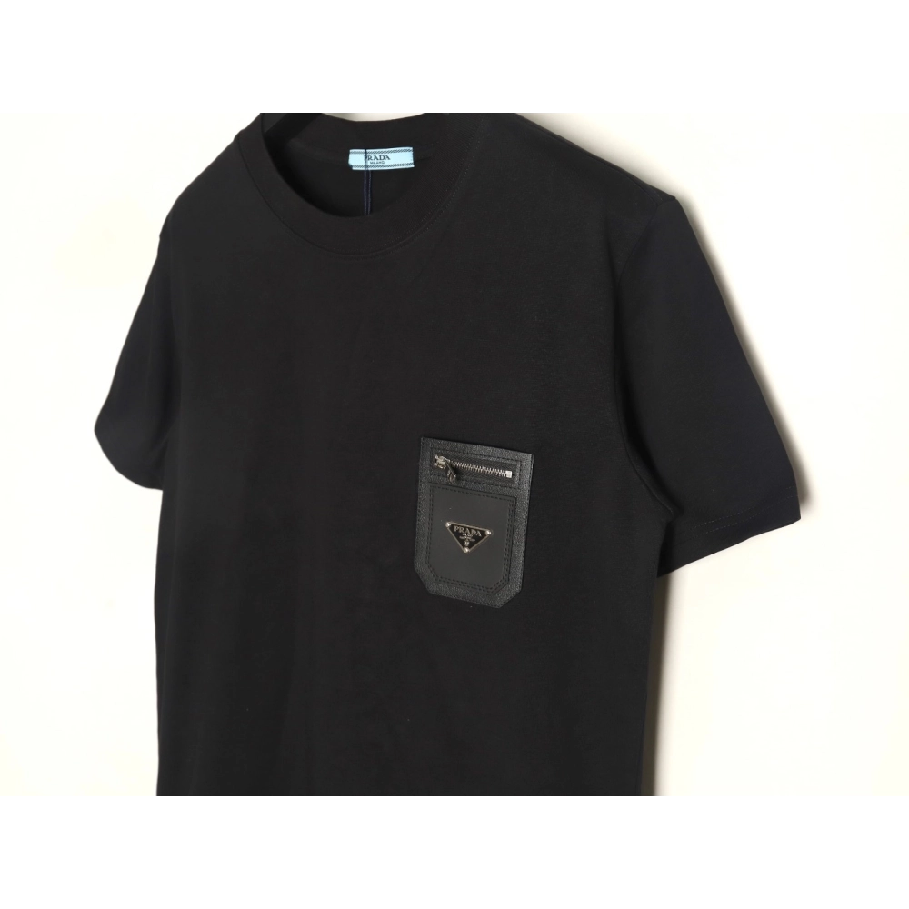 Prada triangle logo leather tag pocket short sleeves TSK1,Prada