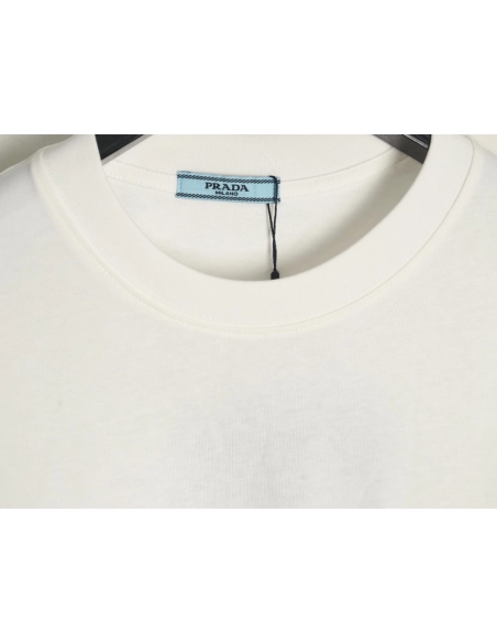 Prada triangle logo leather tag pocket short sleeves,Prada