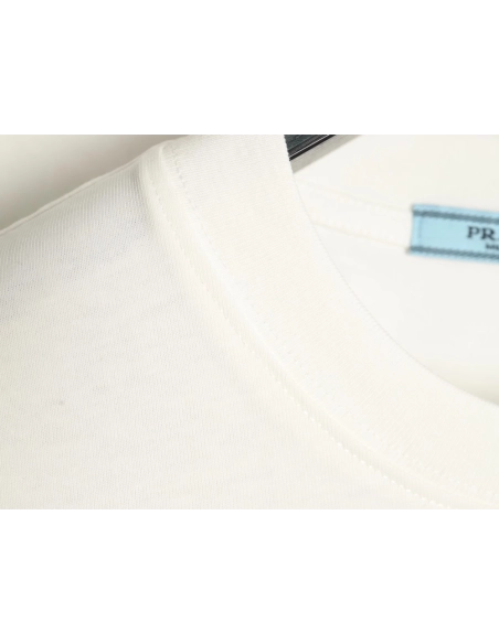 Prada triangle logo leather tag pocket short sleeves,Prada