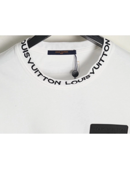 Louis Vuitton Embroidered Logo Short Sleeve T-Shirt,Louis Vuitton