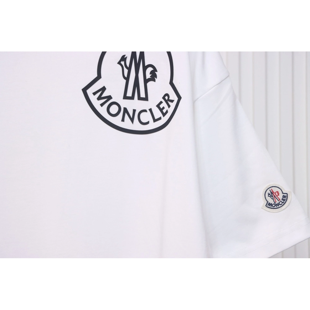 Moncler chest logo print short sleeves,Moncler