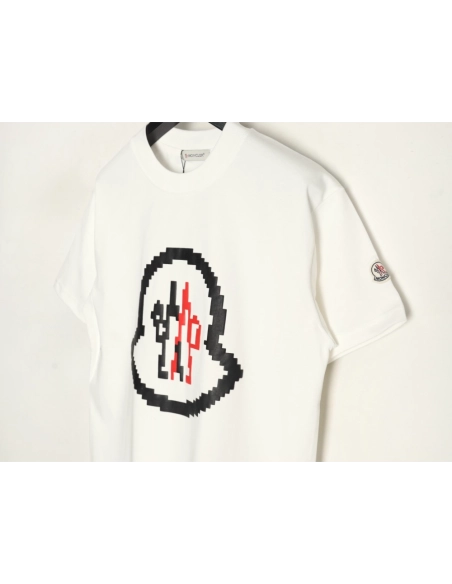Moncler pixel fuzzy foam logo printed short-sleeved T-shirt,Moncler