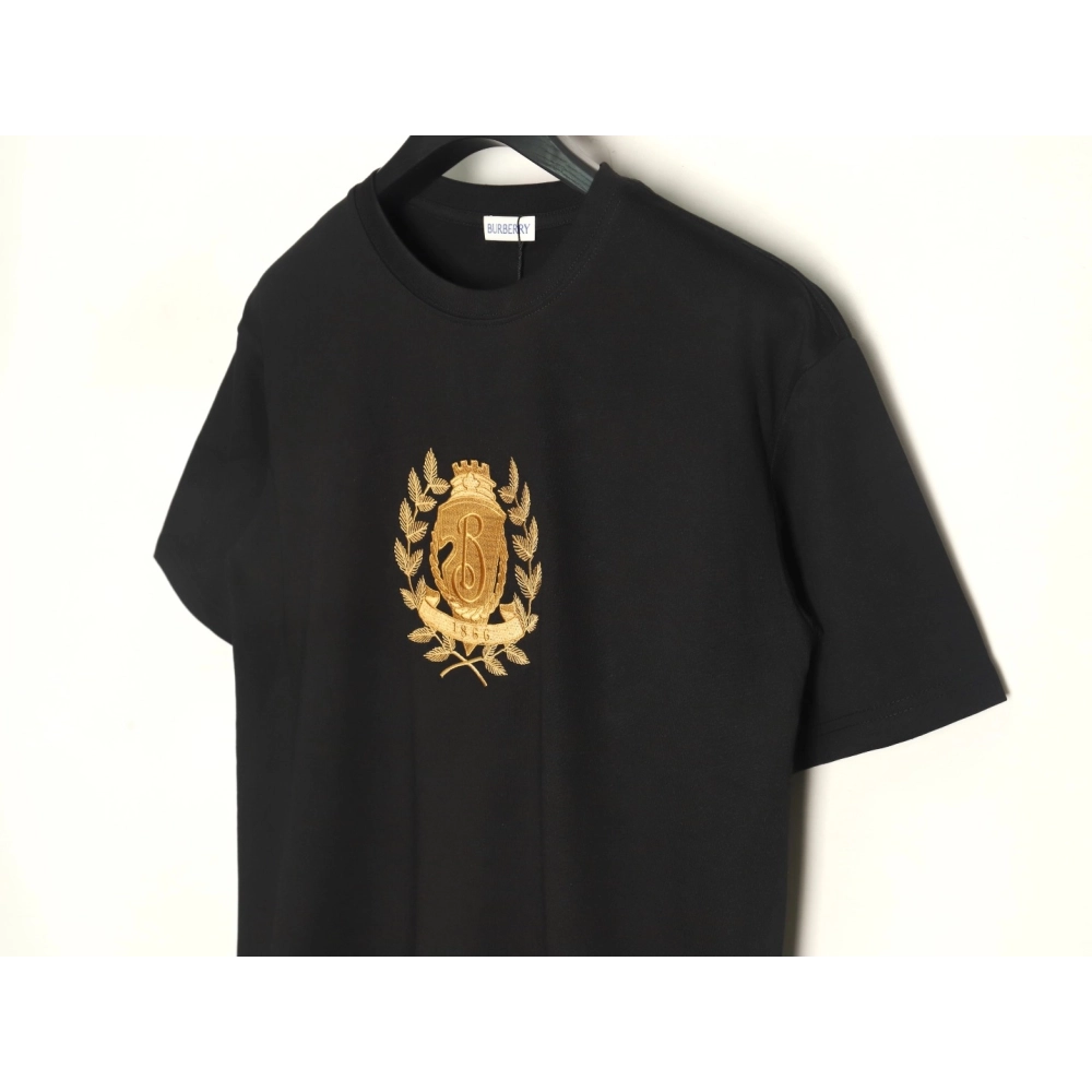 Burberry Gold Leaf Logo Short Sleeve T-Shirt TSK1,Burberry