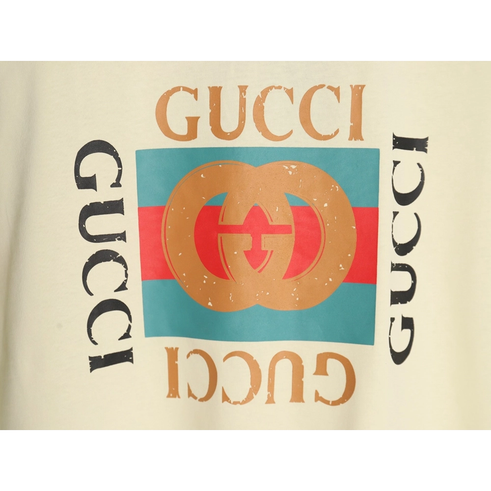 Gucci classic square logo print short sleeves,Gucci T Shirt,Tshirt,APPAREL