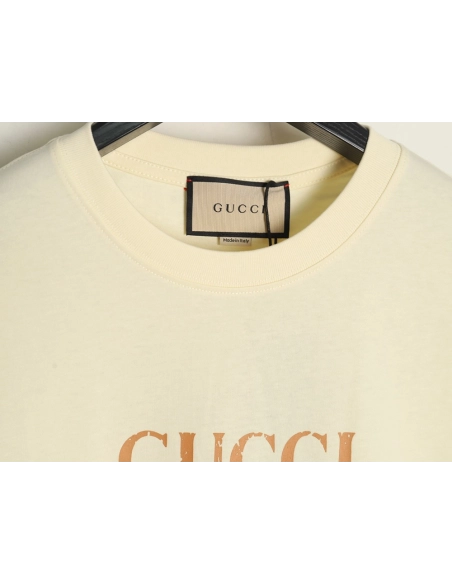 Gucci classic square logo print short sleeves,Gucci T Shirt,Tshirt,APPAREL