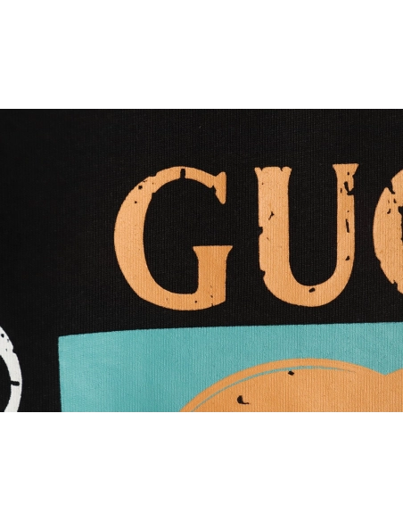 Gucci classic square logo print short sleeves,Gucci T Shirt,Tshirt,APPAREL