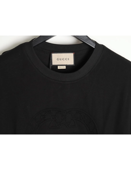 Gucci embossed logo crew neck short sleeves,Gucci T Shirt,Tshirt,APPAREL