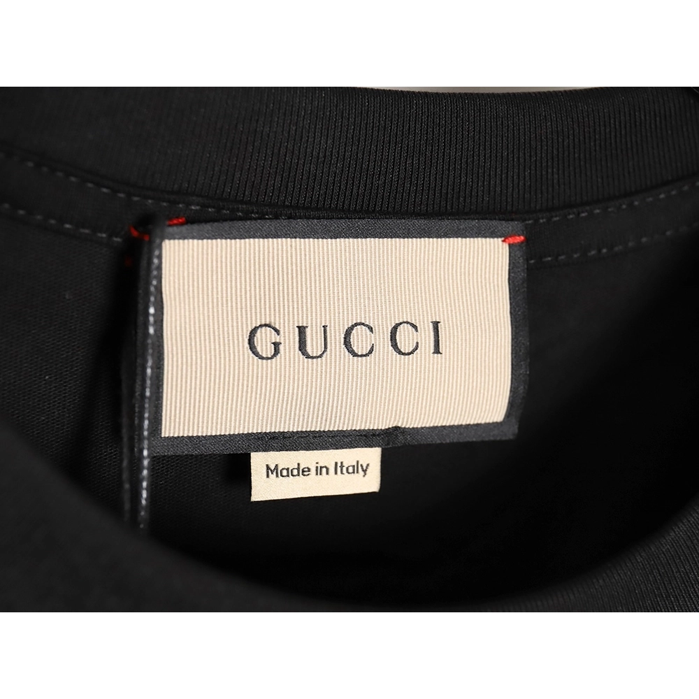 Gucci embossed logo crew neck short sleeves,Gucci T Shirt,Tshirt,APPAREL