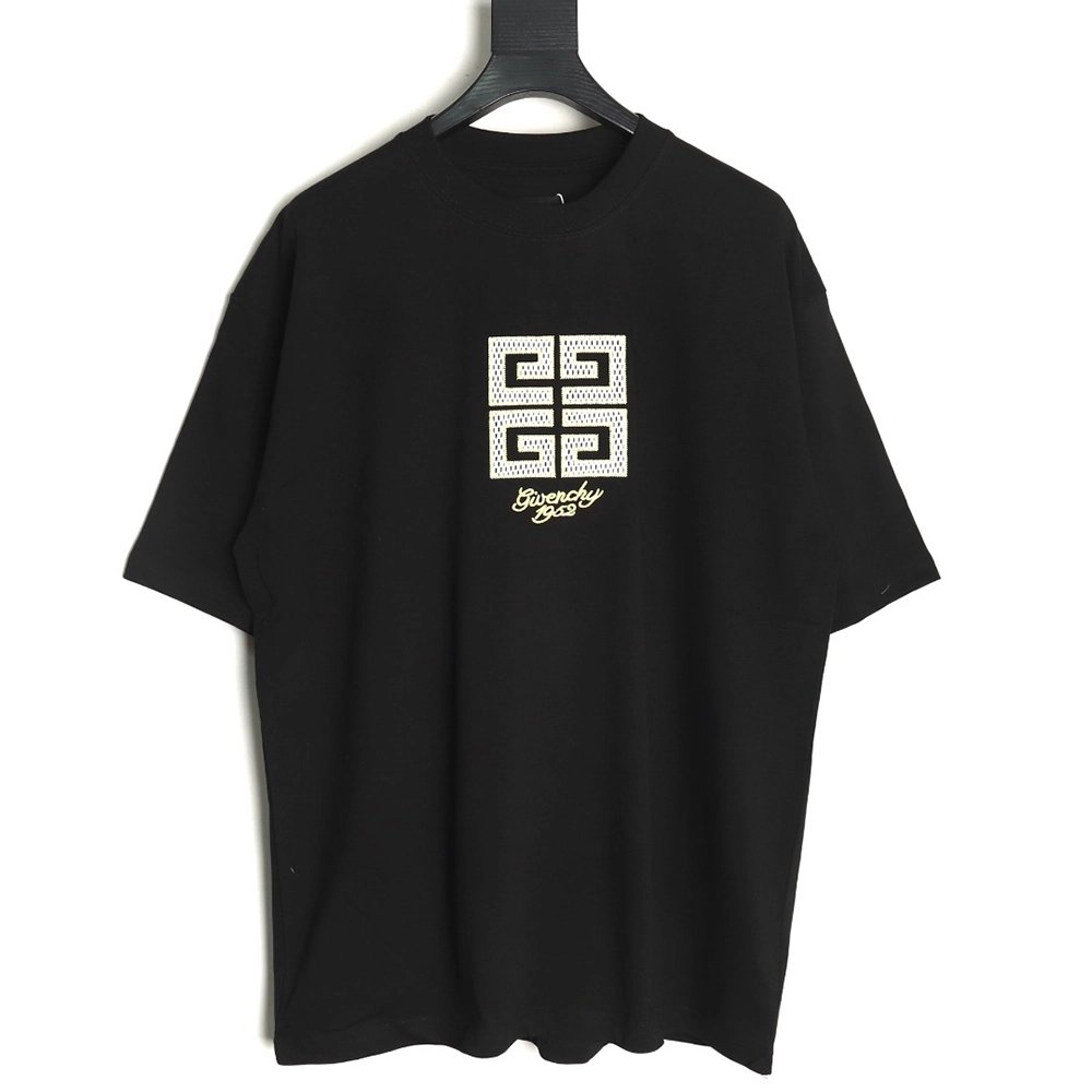 Givenchy eyelet embroidered crew neck shortsleeved Tshirt,Givenchy T Shirt,Tshirt,Hiqh quality low price,free shipping